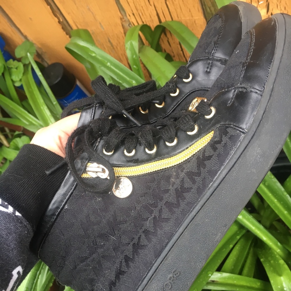 MICHAEL KORS shoes